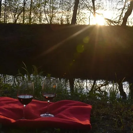 Chalet 'river Lounge' Parnumaa