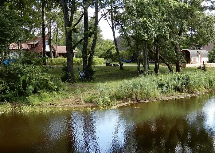 'river Lounge' * PARNUMAA