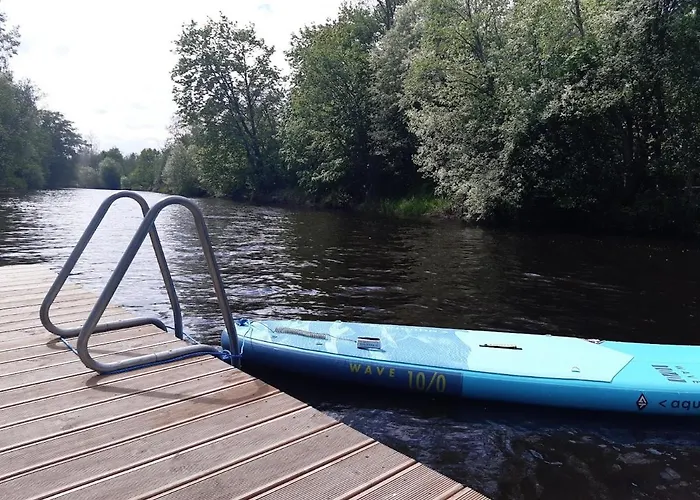 'river Lounge' * PARNUMAA